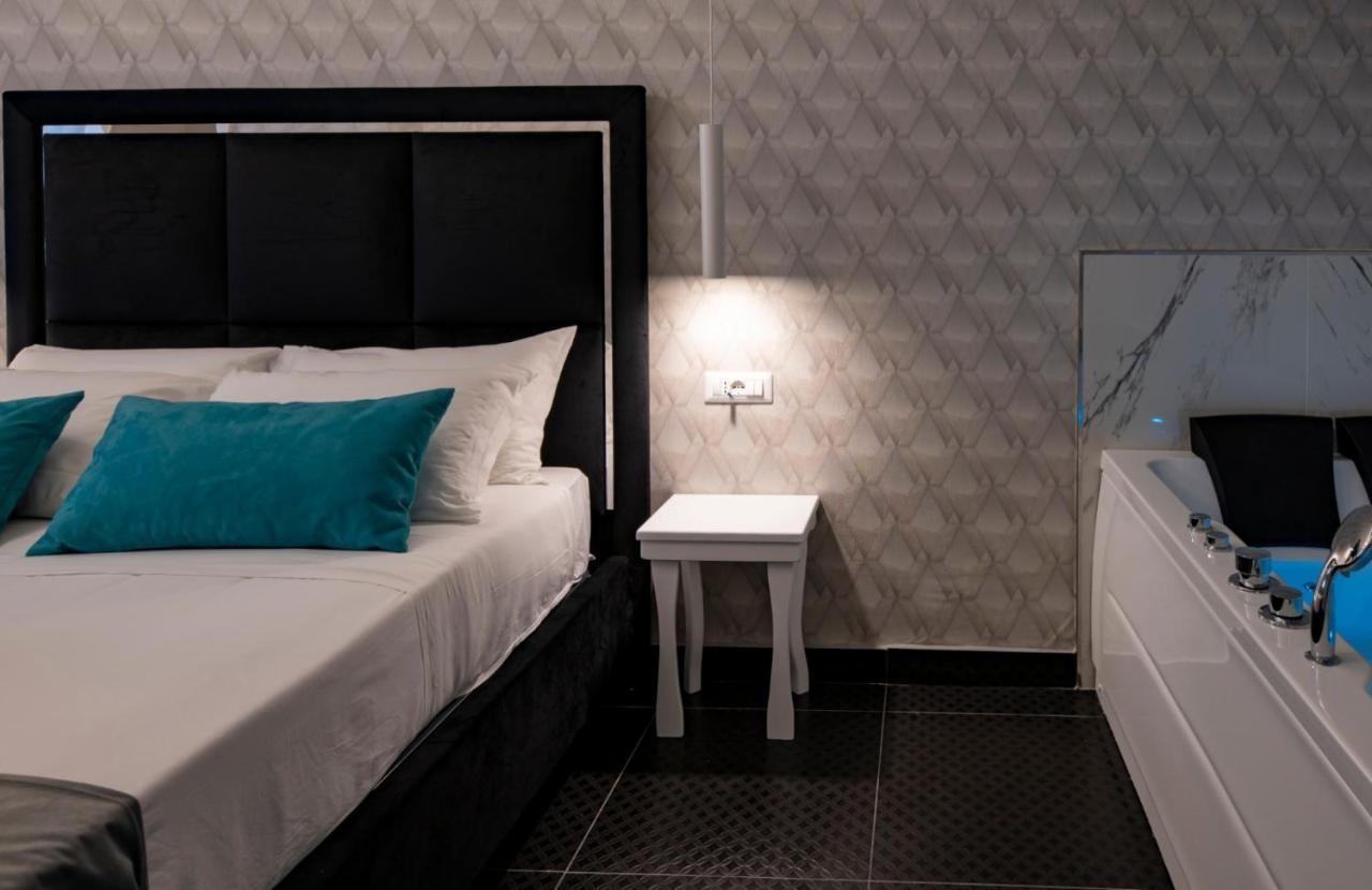 Luna Luxury Bed And Breakfast Napoli Ngoại thất bức ảnh