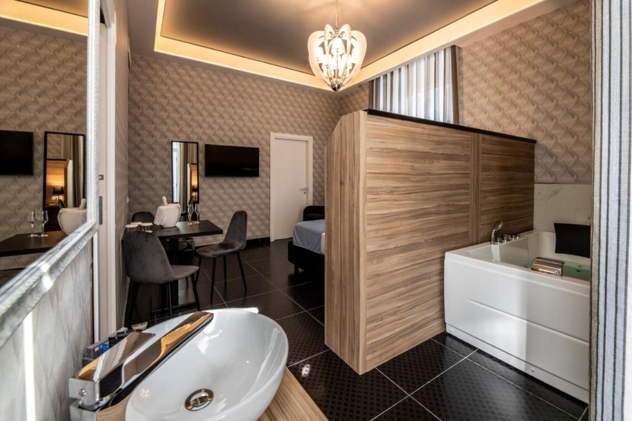 Luna Luxury Bed And Breakfast Napoli Ngoại thất bức ảnh